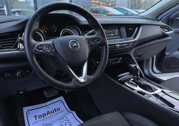 Opel Insignia cena 68900 przebieg: 142000, rok produkcji 2018 z Stronie Śląskie małe 704